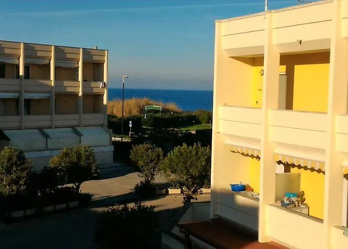 Konukevi Gelsimori Otranto