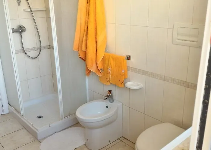 Konukevi Gelsimori Otranto